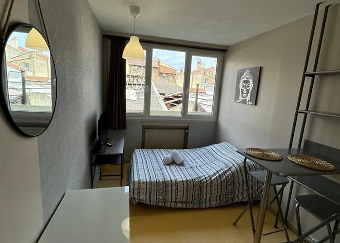 Au Centre De 5 Apartman *